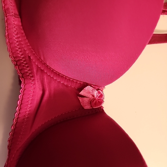 Basic Universal 5 way convertible full figure bra, size 36B. NEW WITH TAGS. - Picture 5 of 6